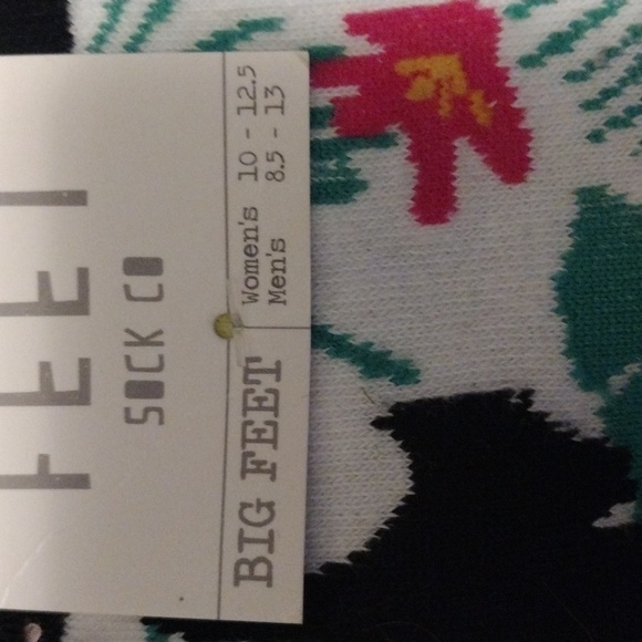 New with Tags Socks Jungle Theme - Picture 4 of 4